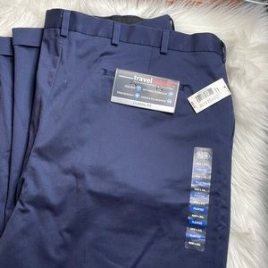 ROUNDTREE & YORKE PANTS